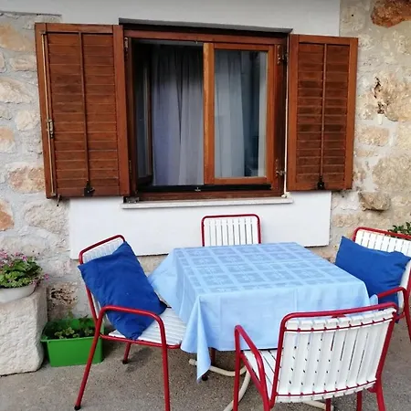 In With Air Conditioning, Wifi, Washing Machine 4982-7 * Funtana