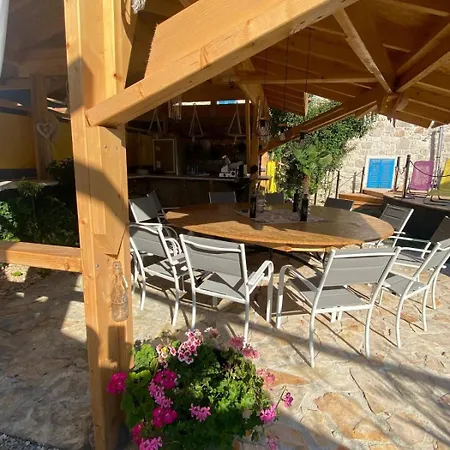 In With Air Conditioning, Wifi, Washing Machine 4982-7 Appartement *