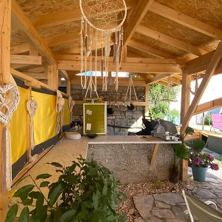 Appartement In With Air Conditioning, Wifi, Washing Machine 4982-7 *